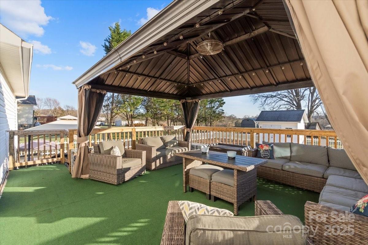 2745 River Meadows Court