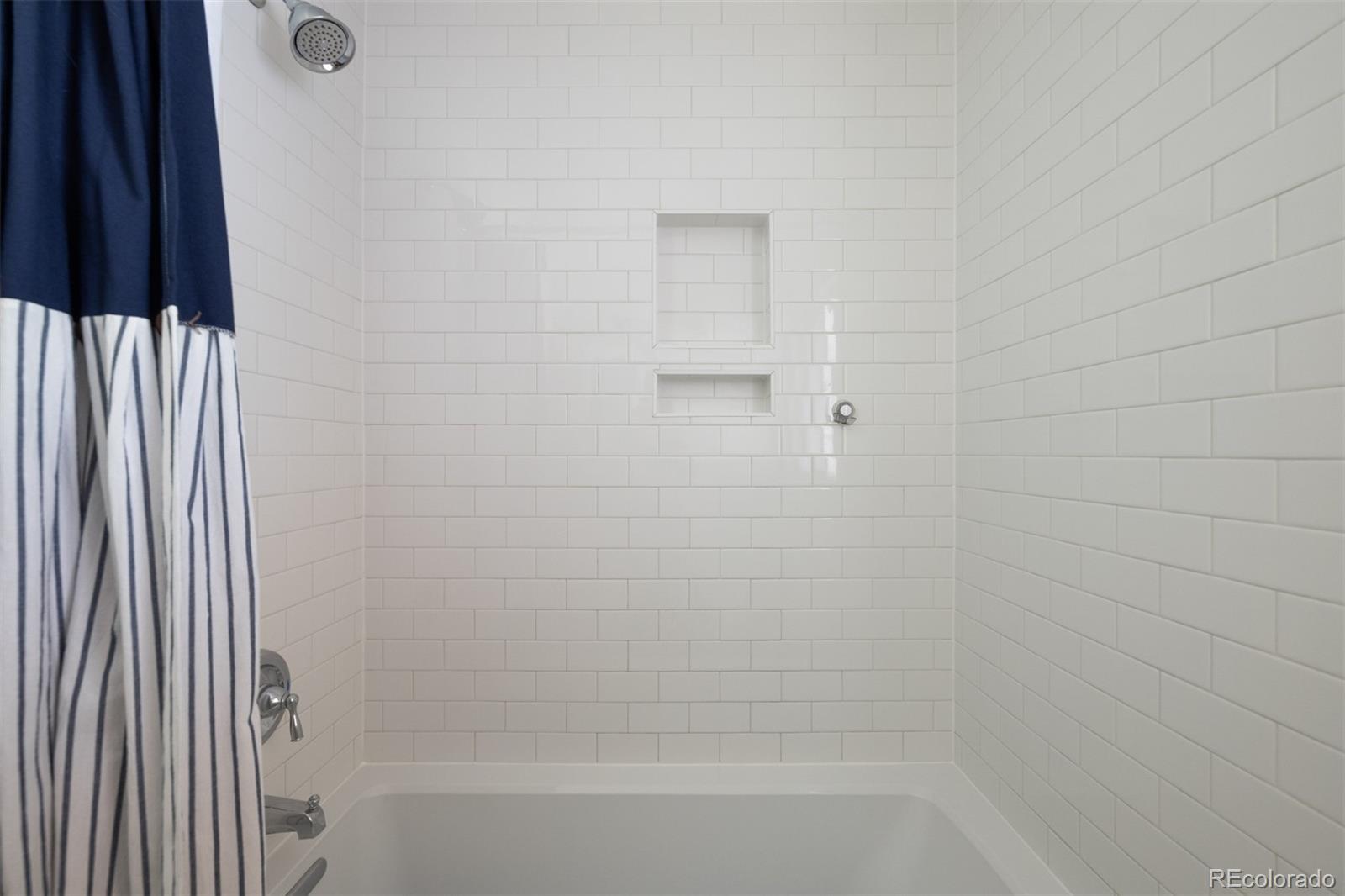 4741 E Wyoming Place