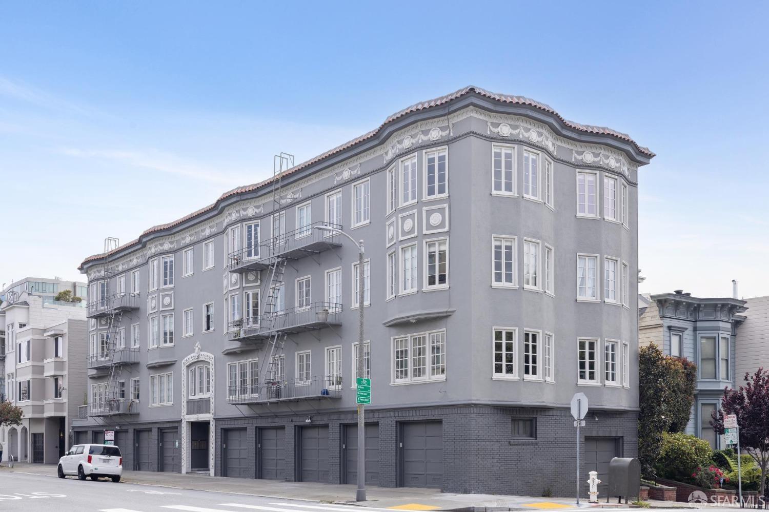2595 Clay Street # 9