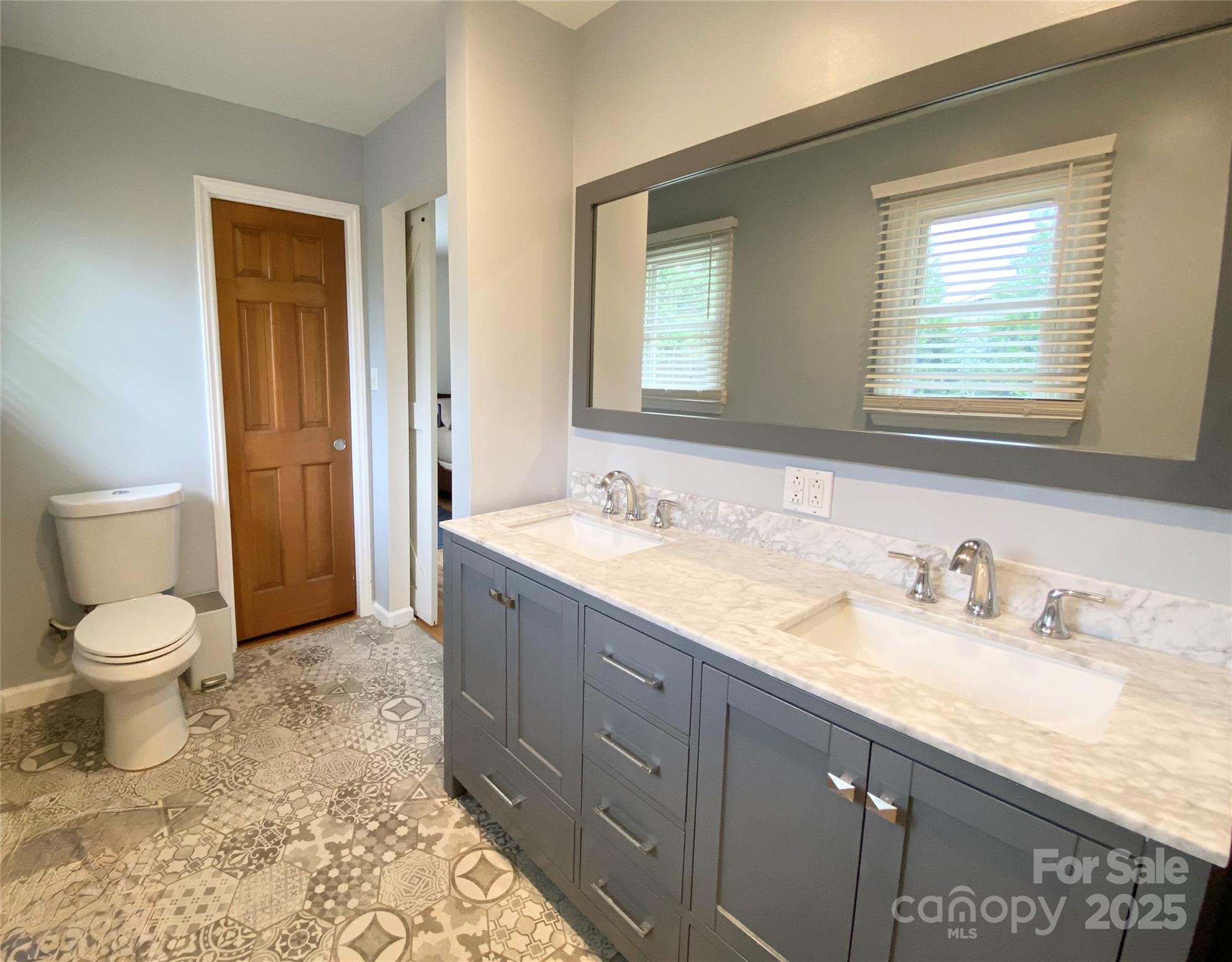 5119 Blackberry Lane