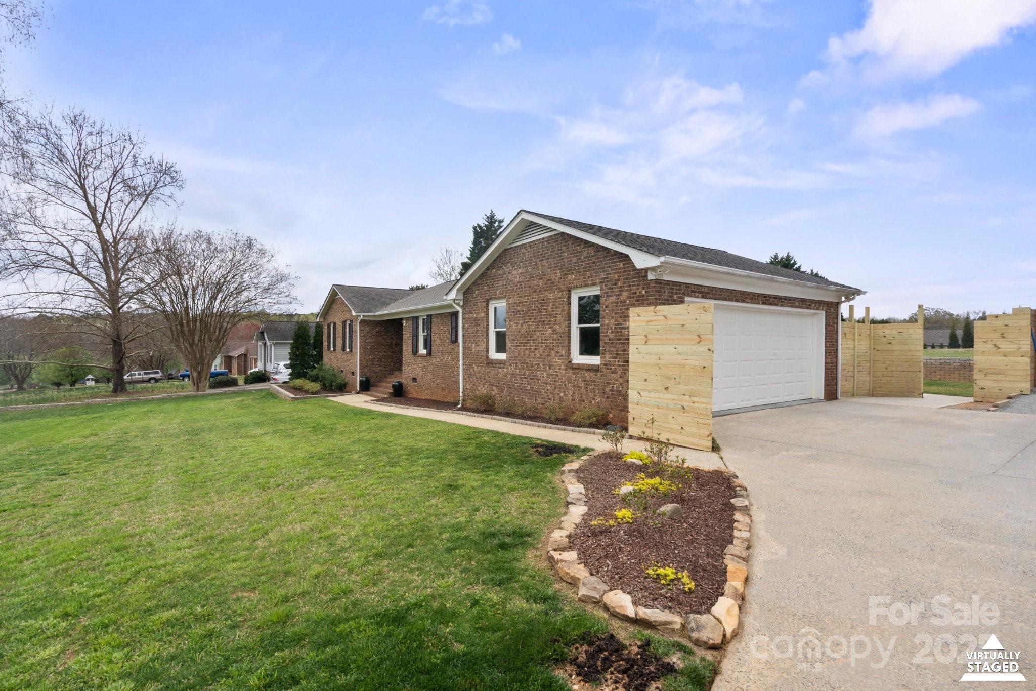 5119 Blackberry Lane