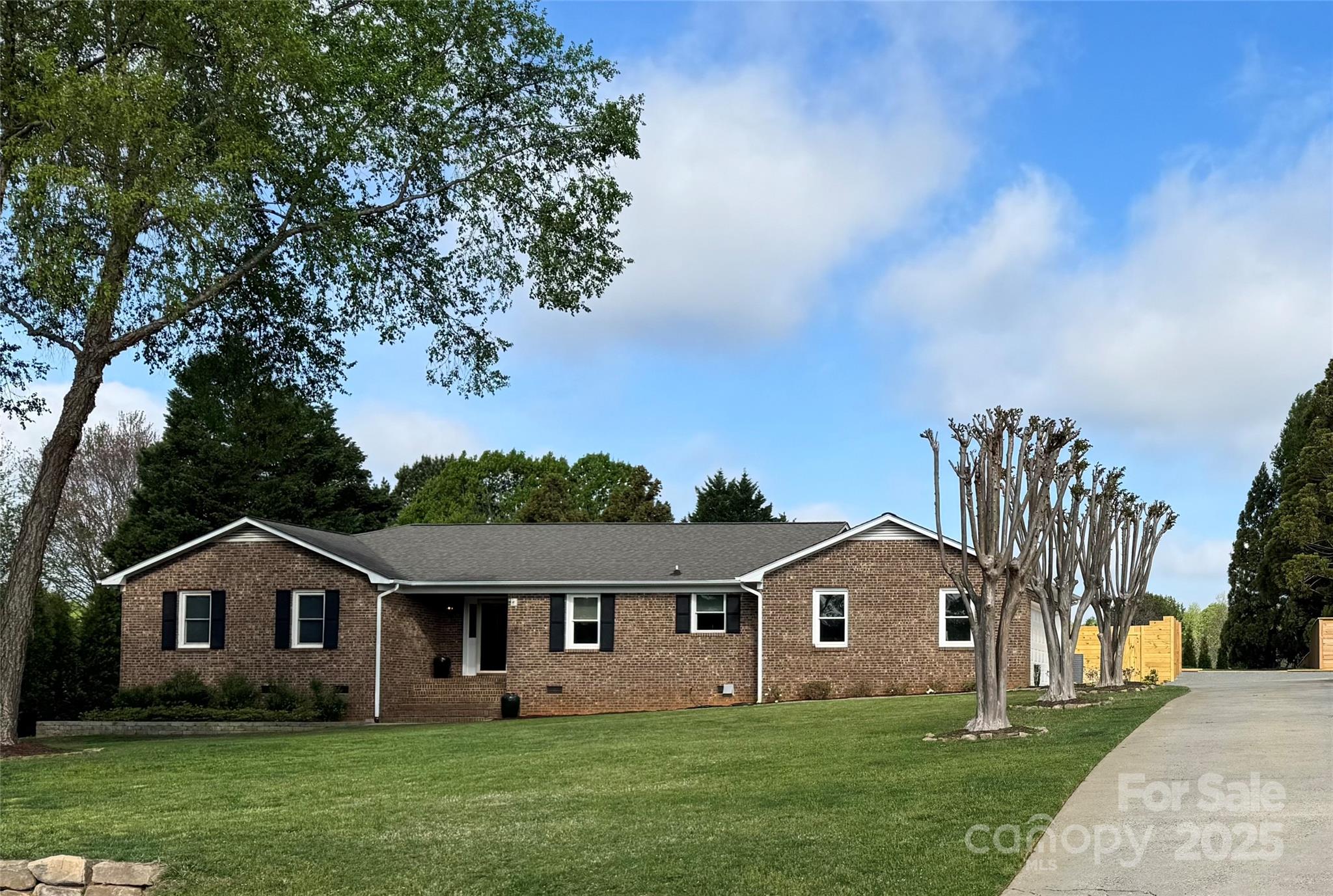 5119 Blackberry Lane