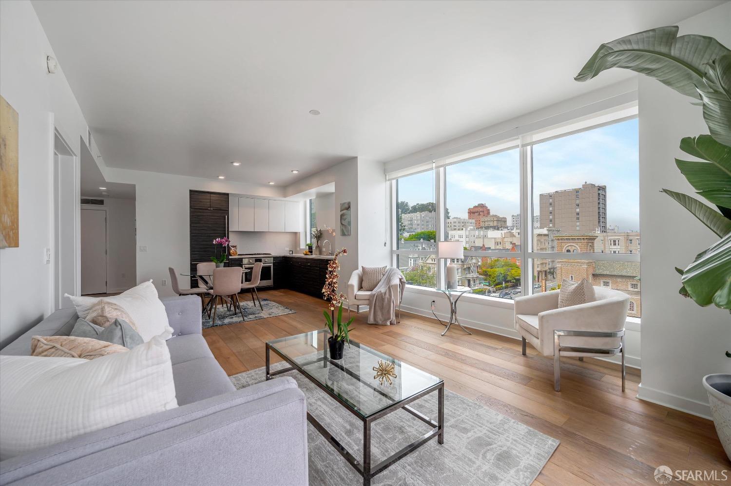 1688 Pine Street # W902