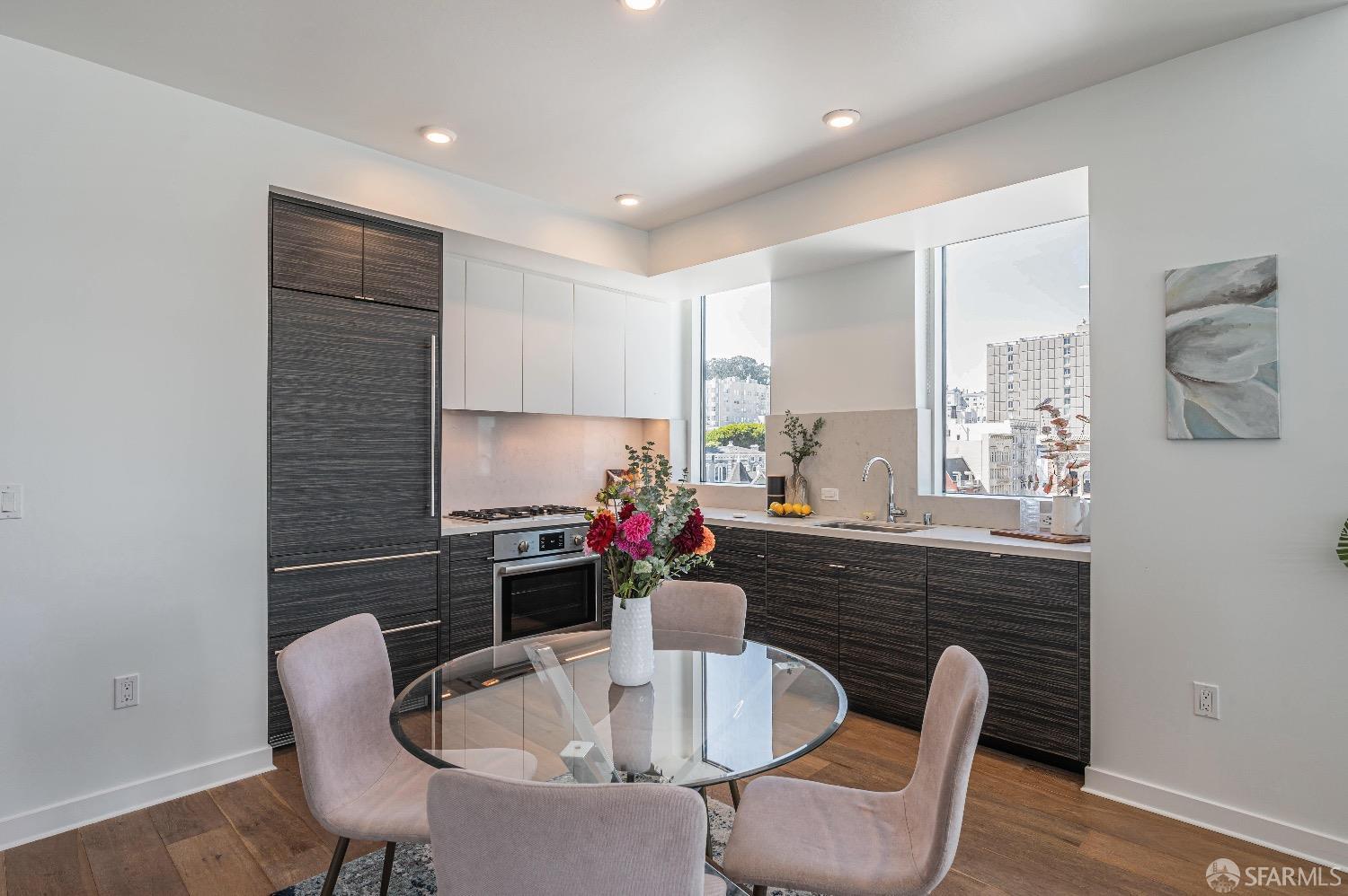 1688 Pine Street # W902