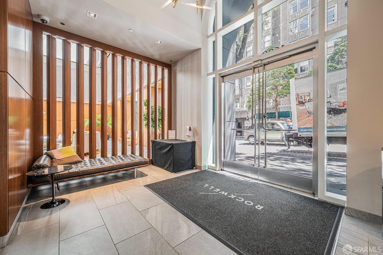 1688 Pine Street # W902