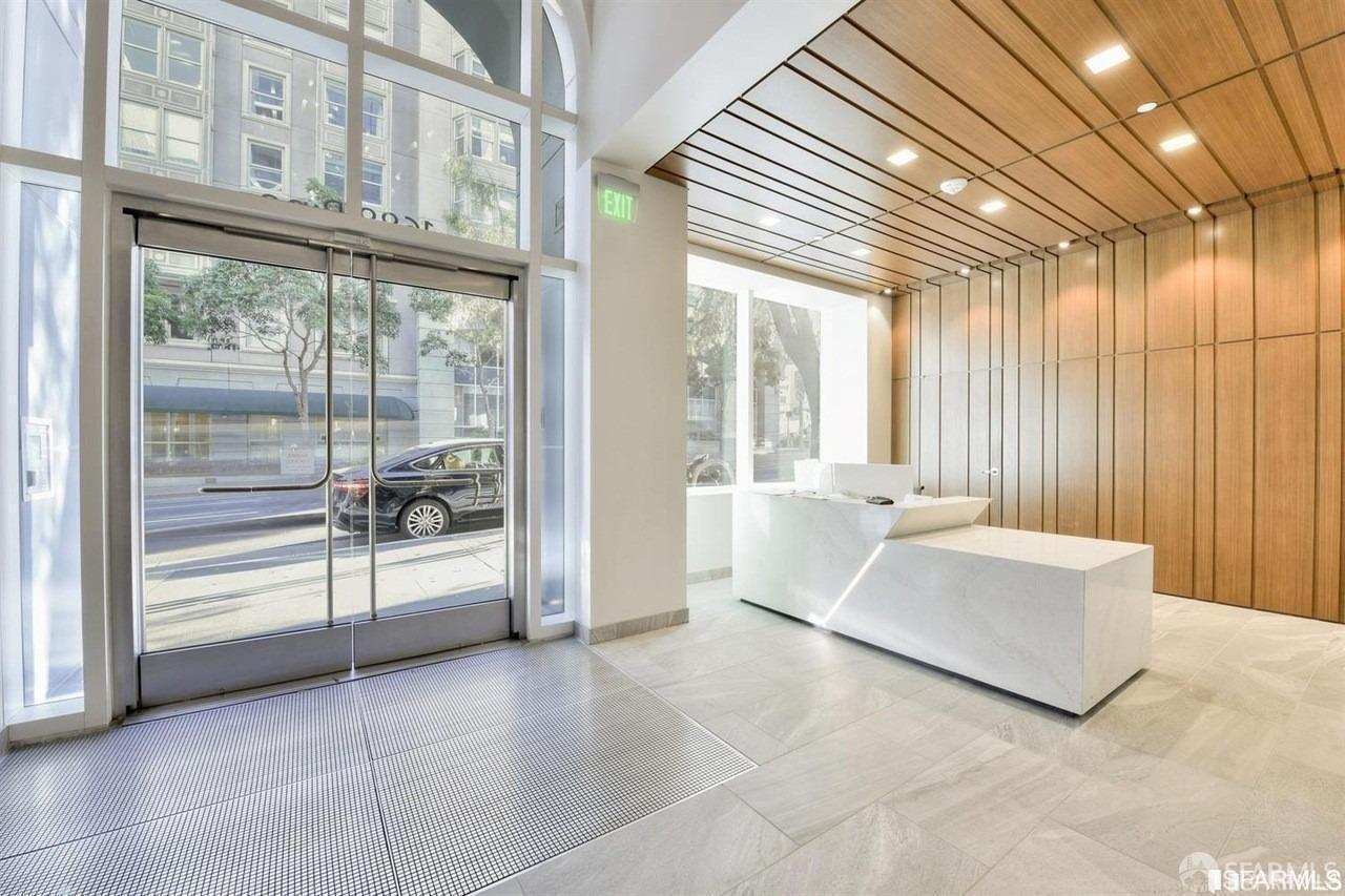 1688 Pine Street # W902
