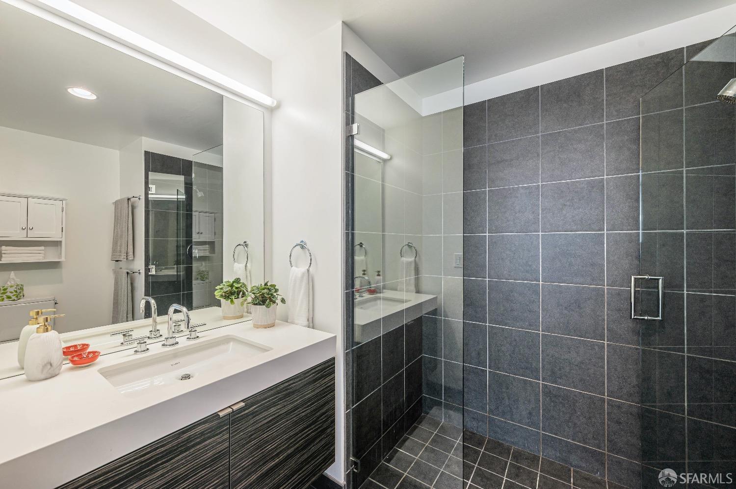 1688 Pine Street # W902