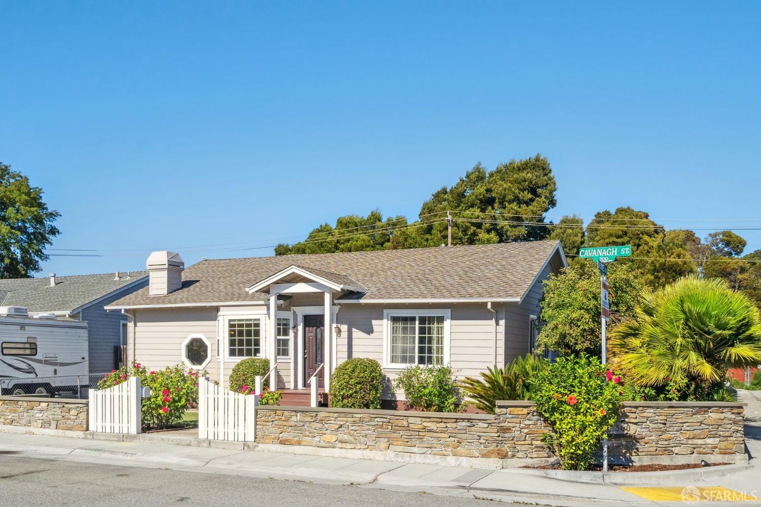 300 Cavanaugh Street