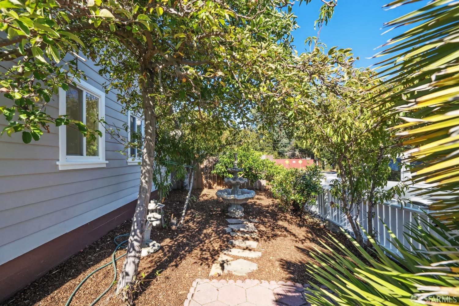 300 Cavanaugh Street