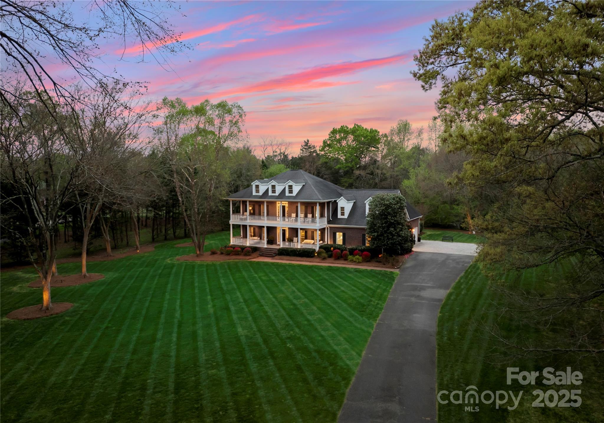 8963 Harris Road
