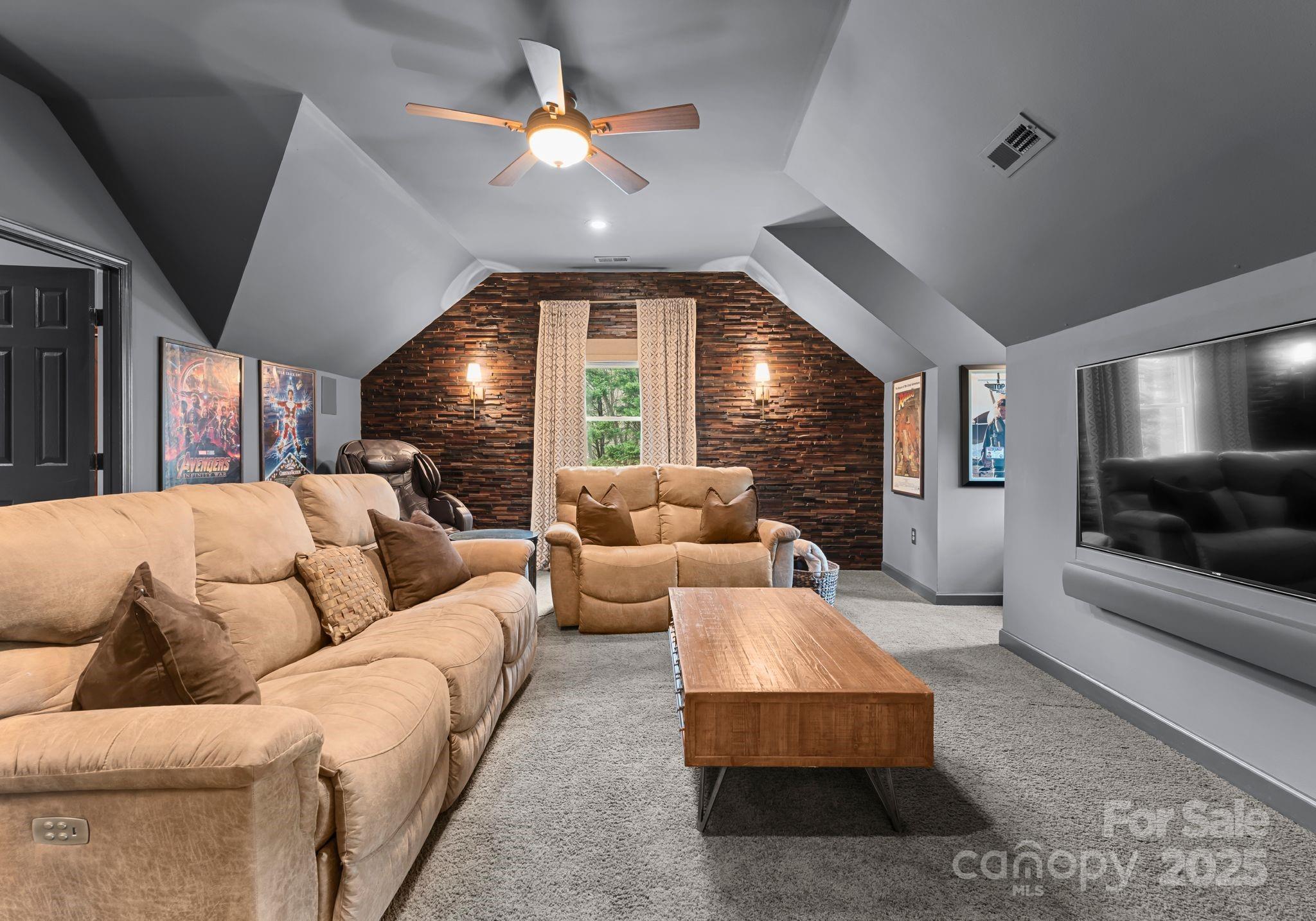 8963 Harris Road