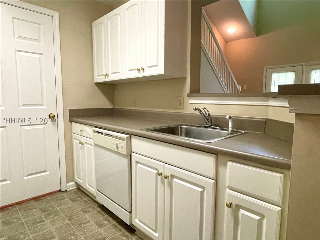 100 Kensington Boulevard Unit: 120