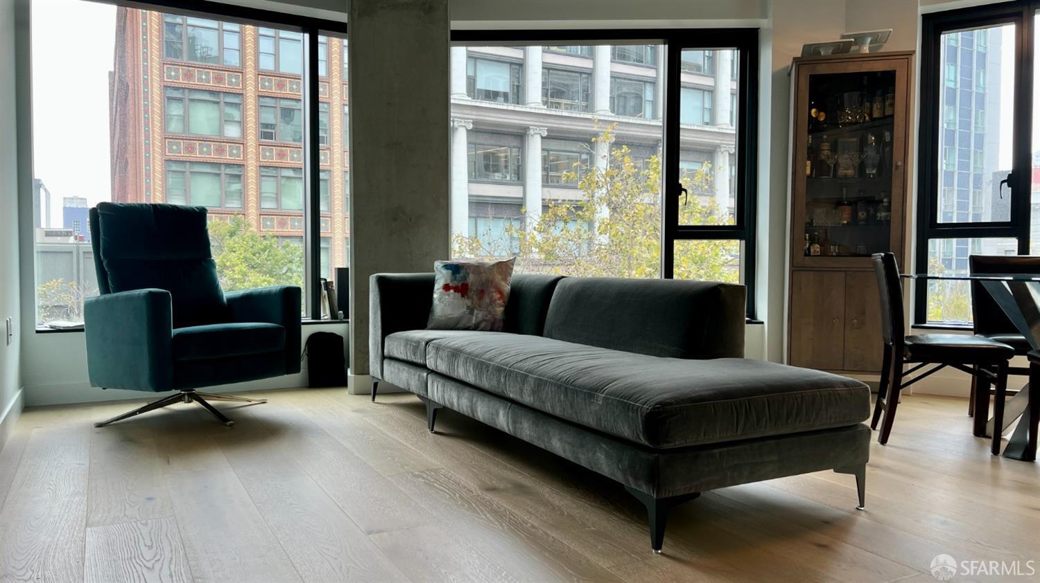 960 Market Street # 415