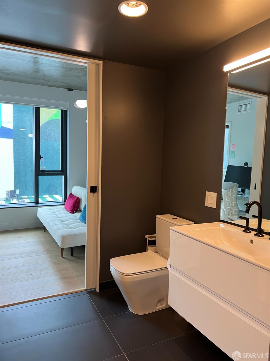 960 Market Street # 415