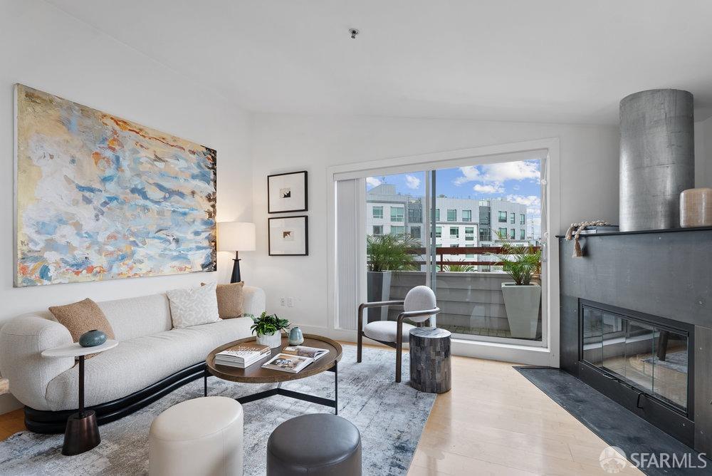 2189 Market Street # 1