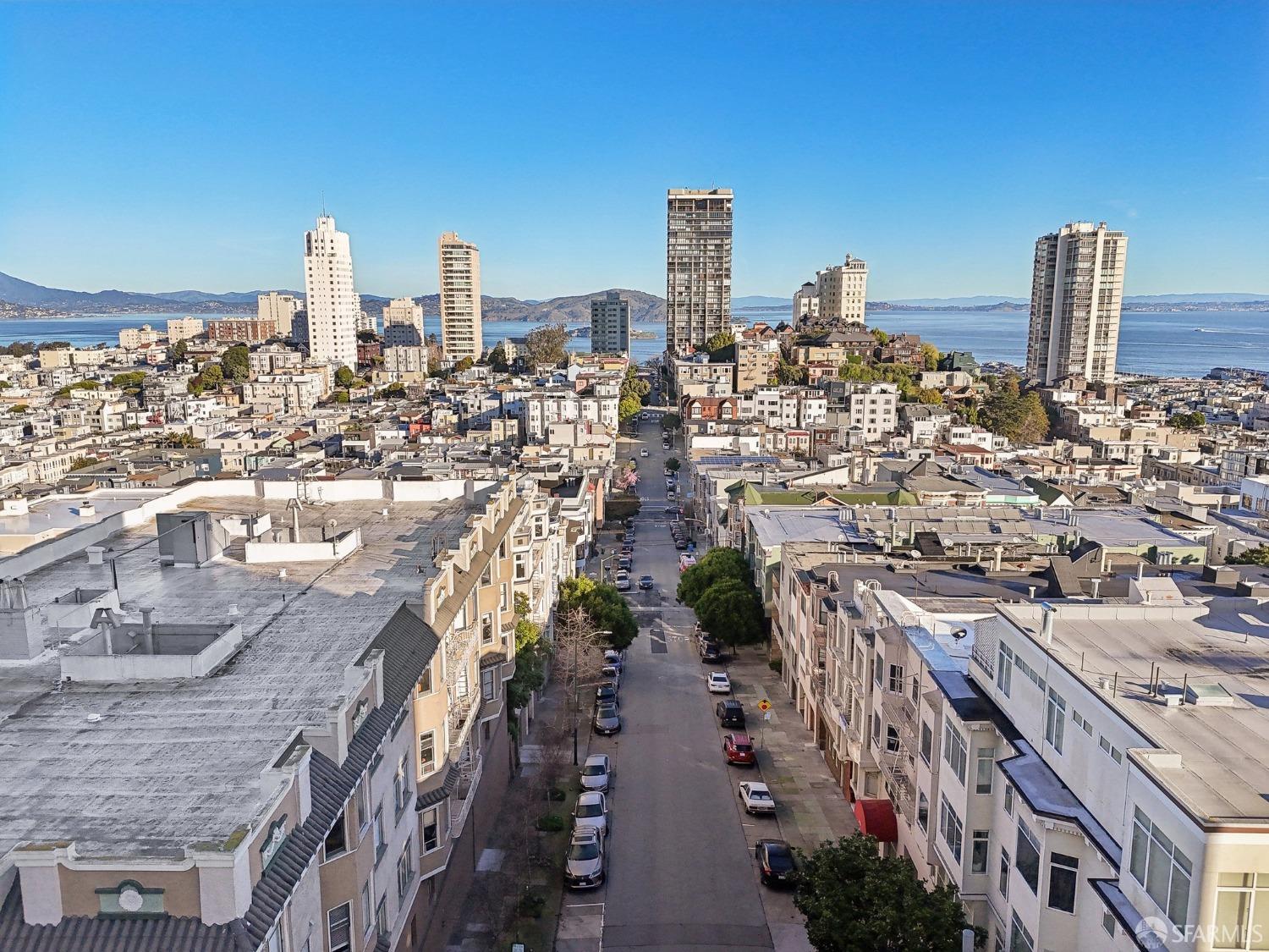 1530 Jones Street # 4