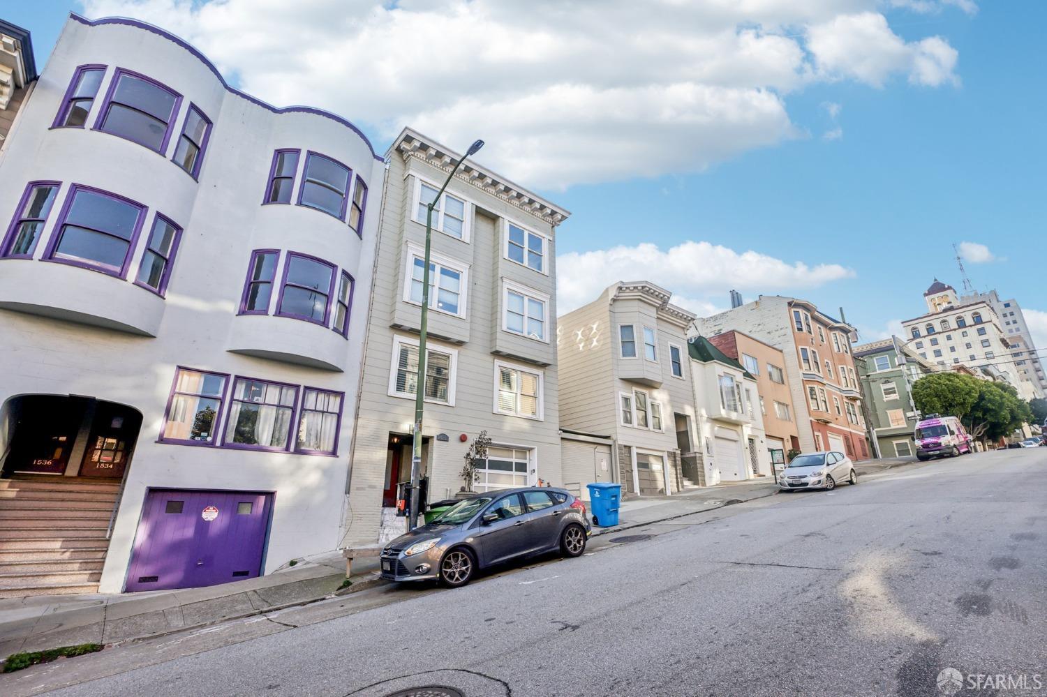 1530 Jones Street # 4