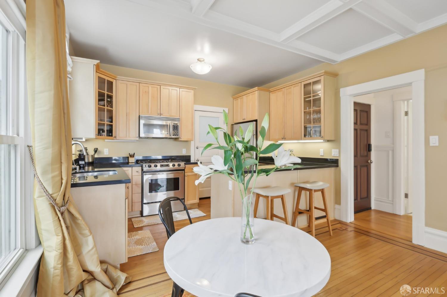 1530 Jones Street # 4