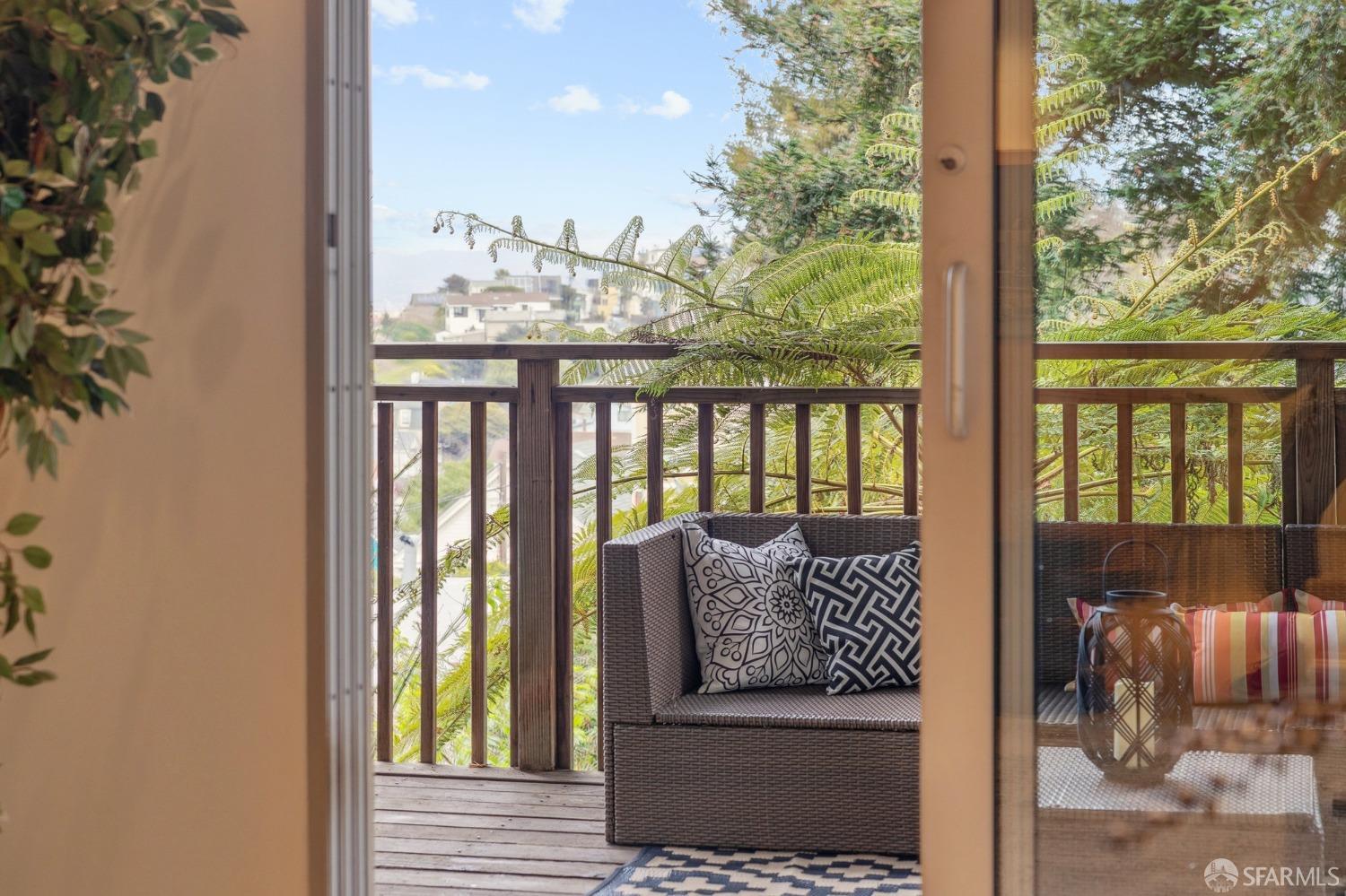 3343 Folsom Street