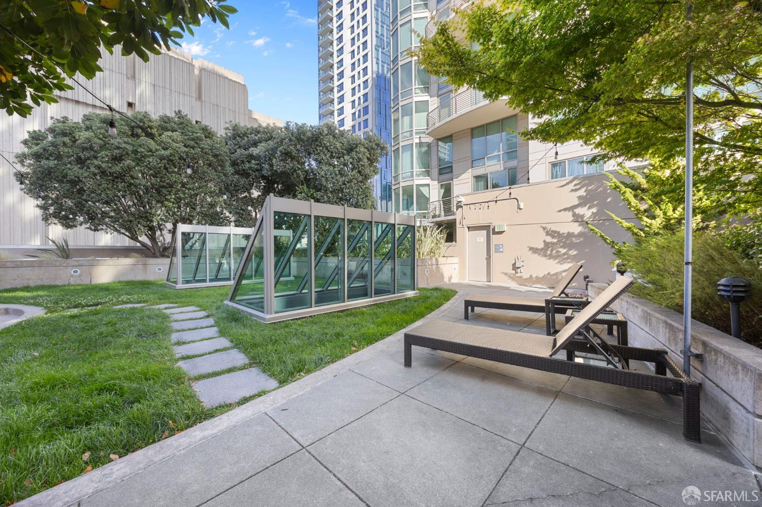 355 1st Street # S2503