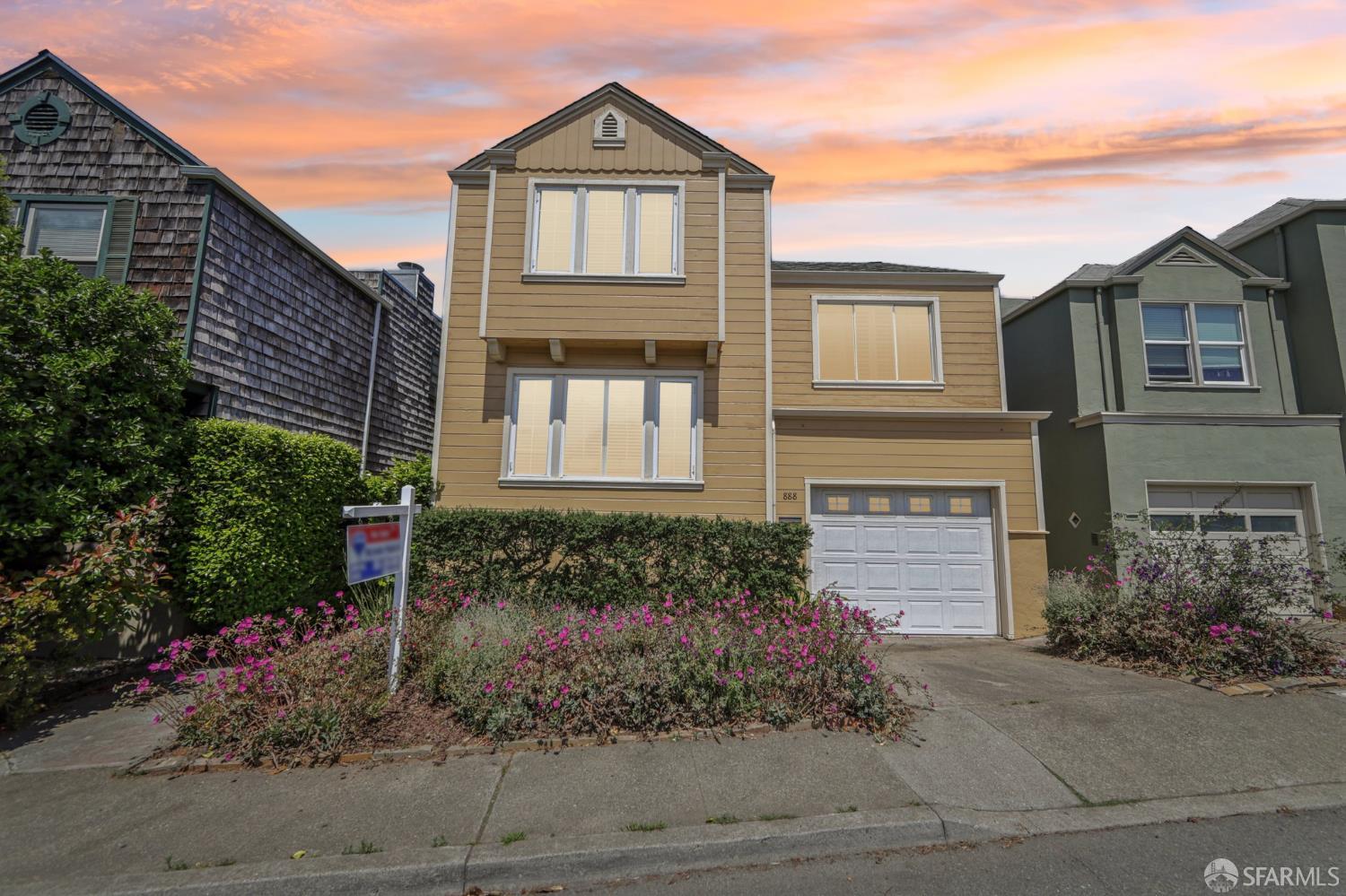 888 Portola Drive