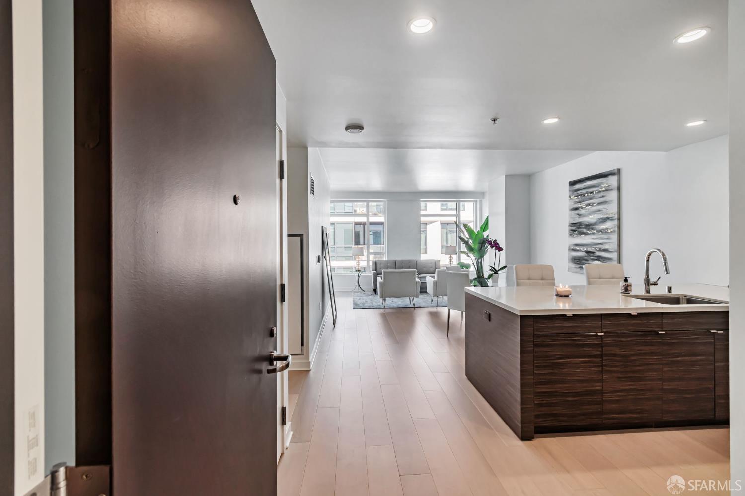 1688 Pine Street # W1203