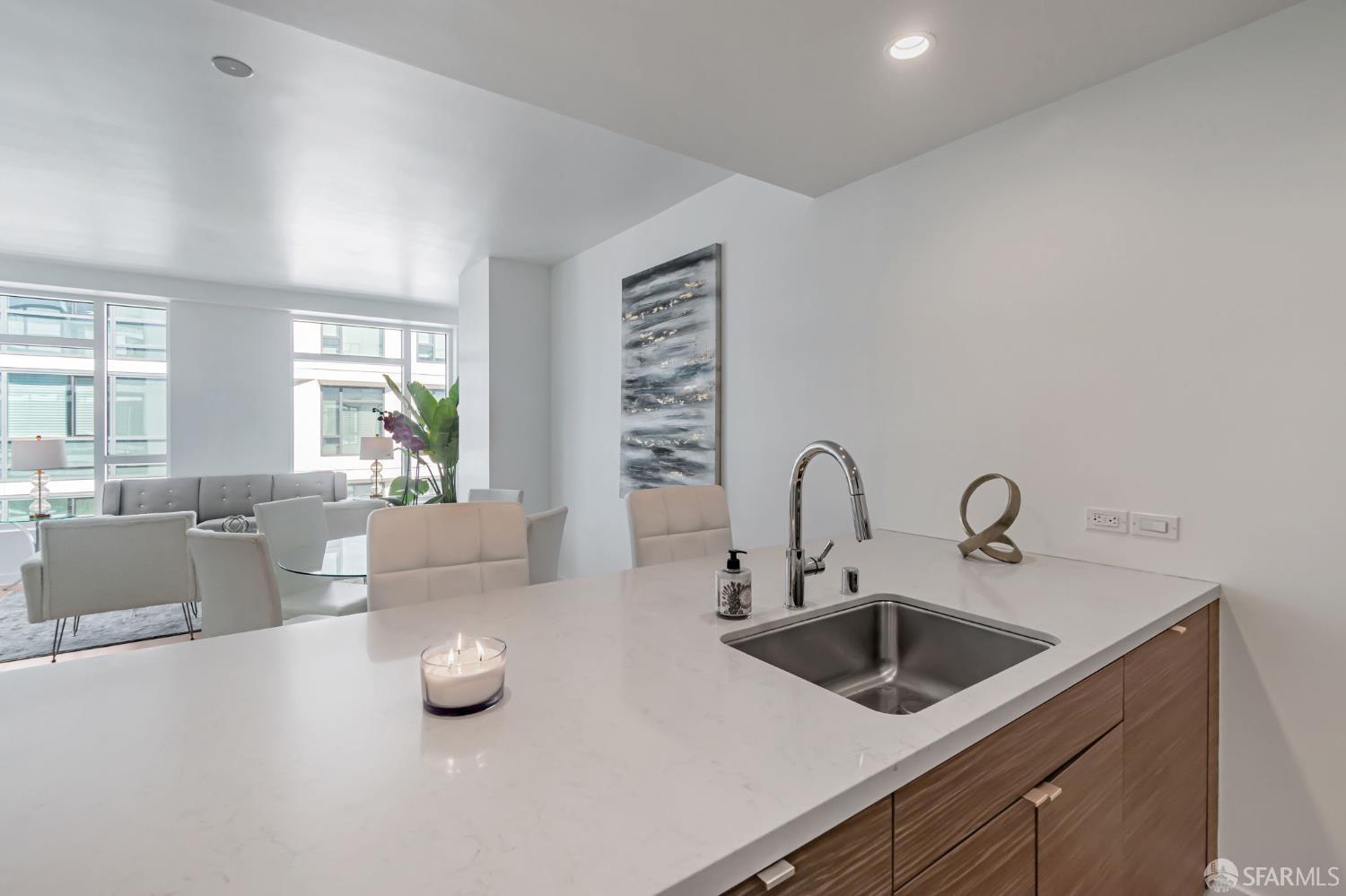 1688 Pine Street # W1203