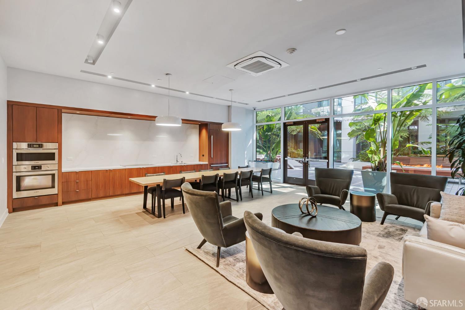 1688 Pine Street # W1203