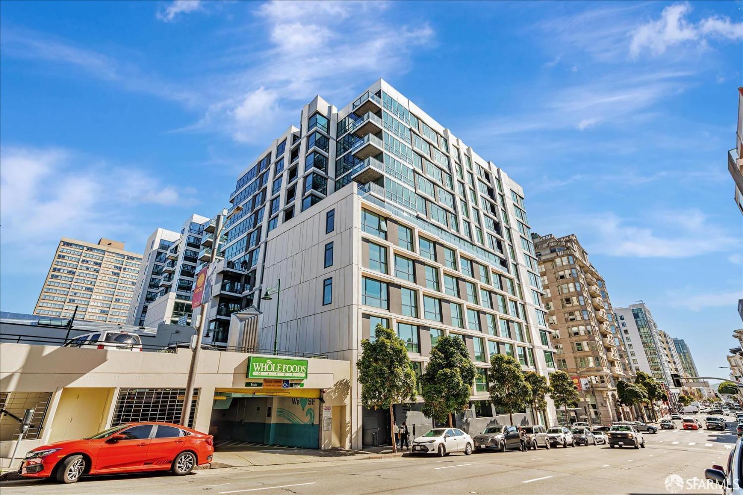 1688 Pine Street # W1203