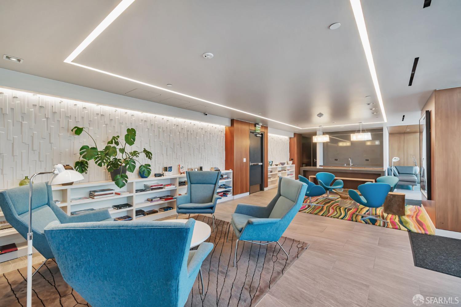 1688 Pine Street # W1203