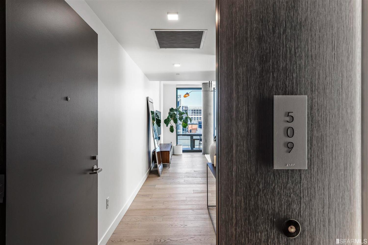1545 Pine Street # 509