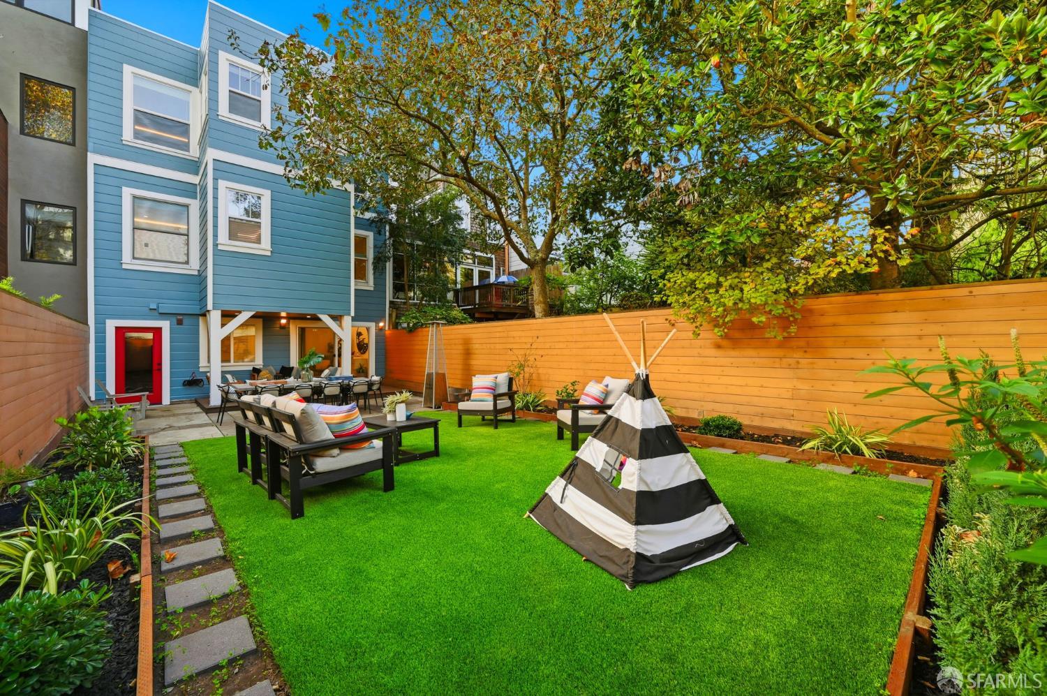 154-156 Funston Avenue