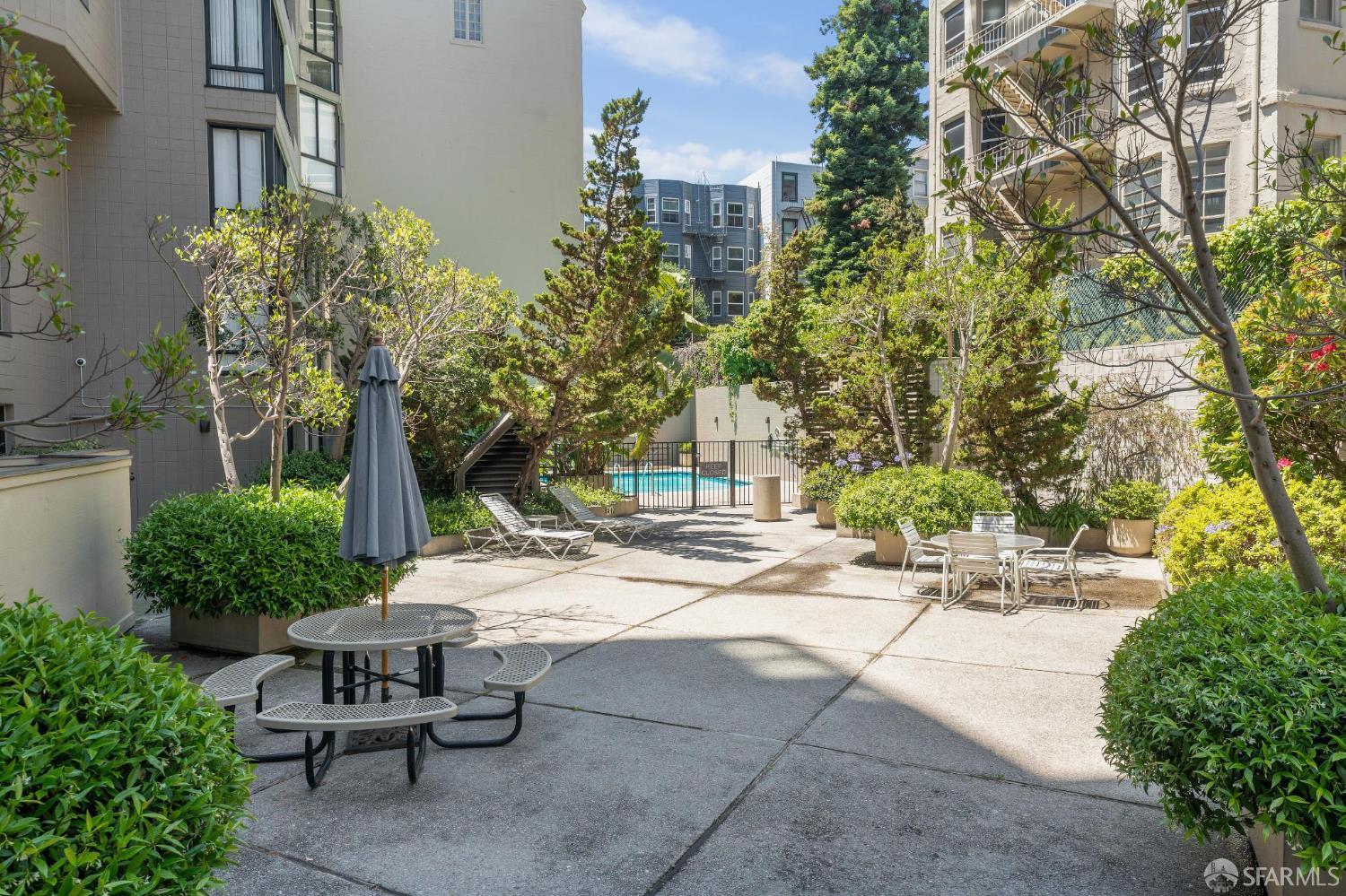 900 Bush Street # 512