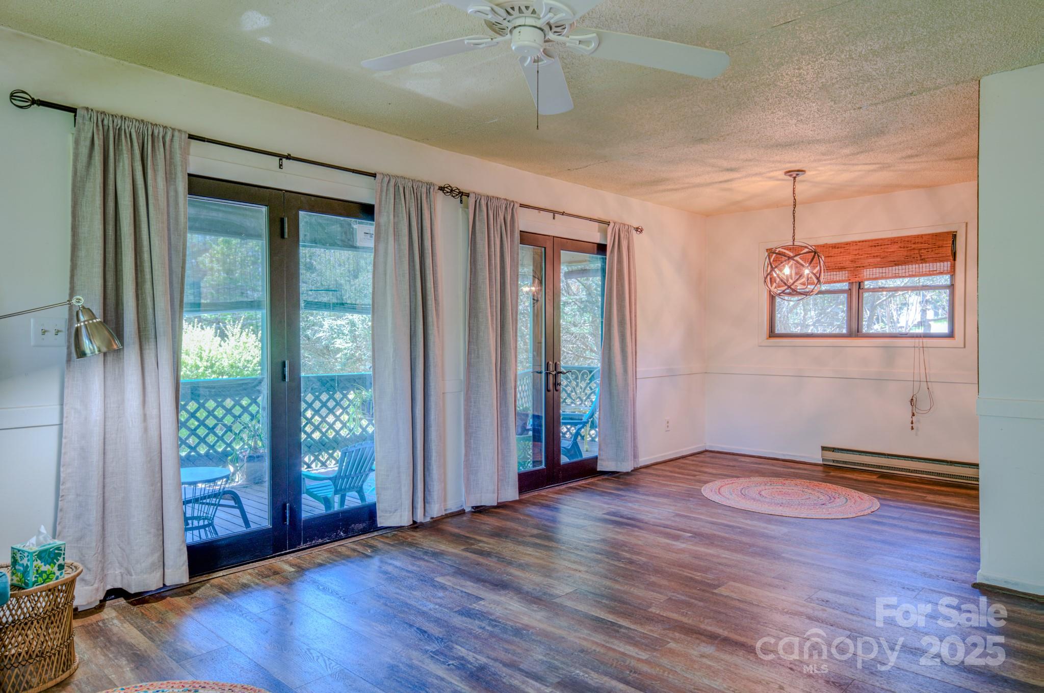 238 Leisure Lane
