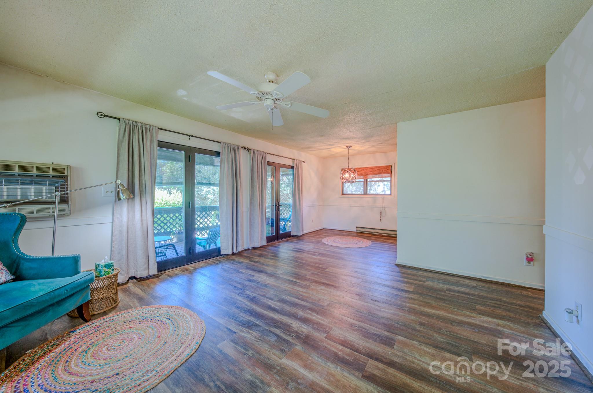 238 Leisure Lane