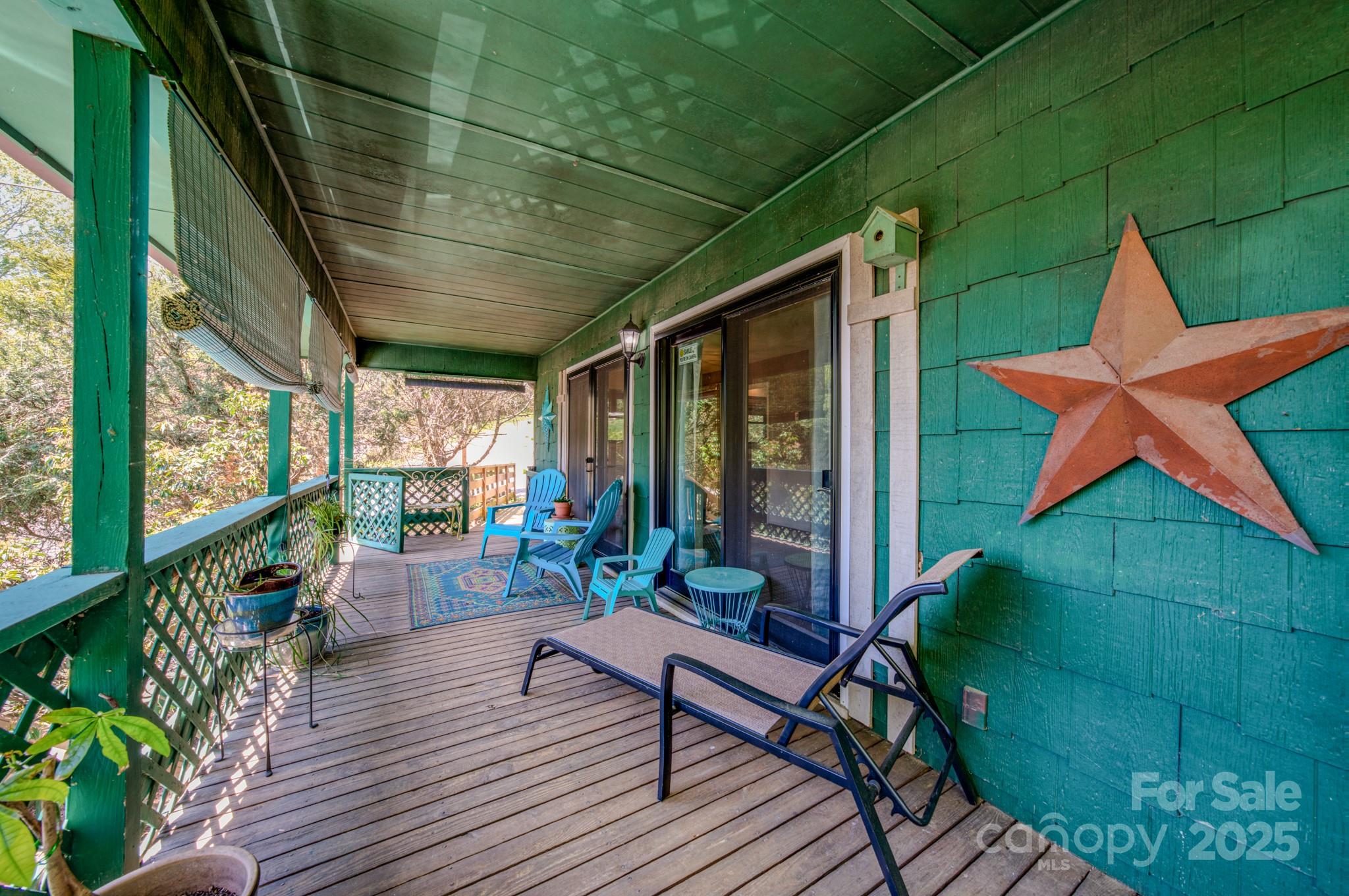 238 Leisure Lane