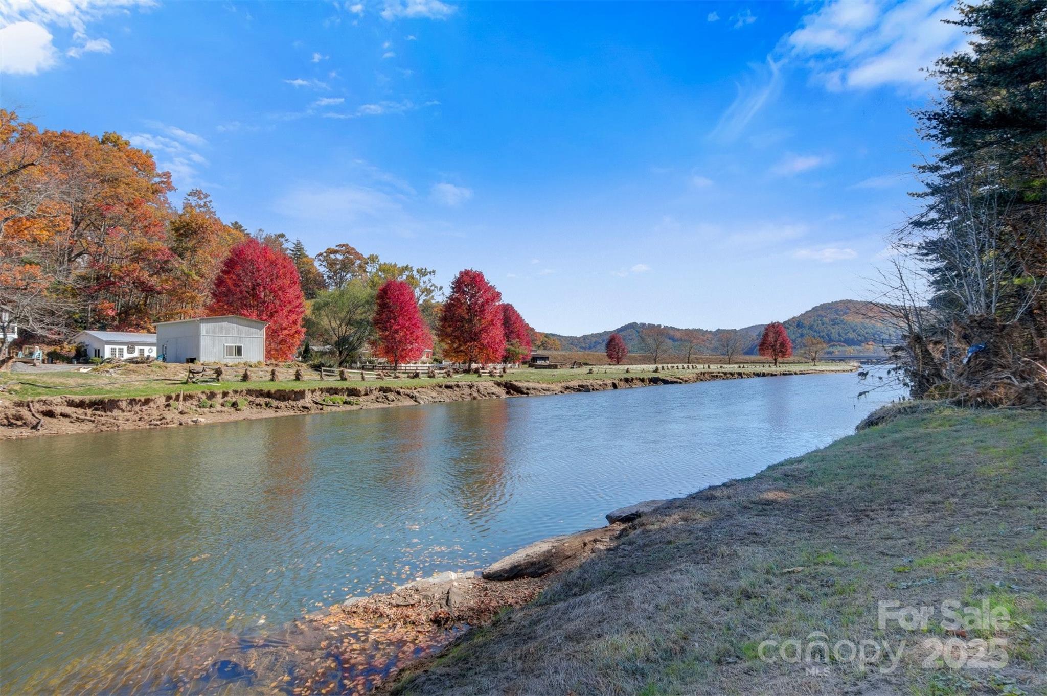 969 Twin Bridges Drive
