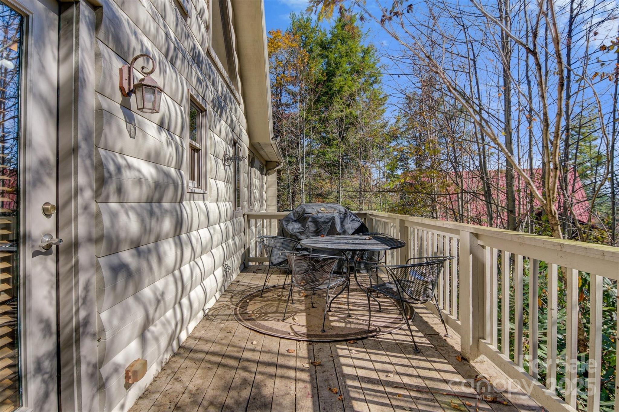 969 Twin Bridges Drive