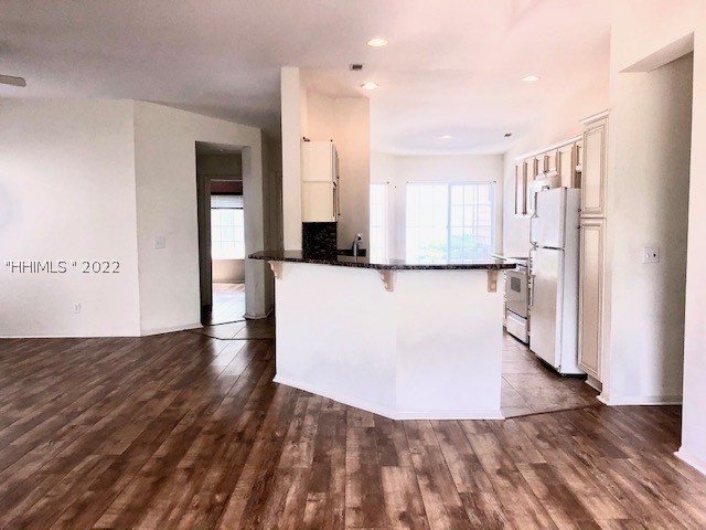 42 Zubler Street