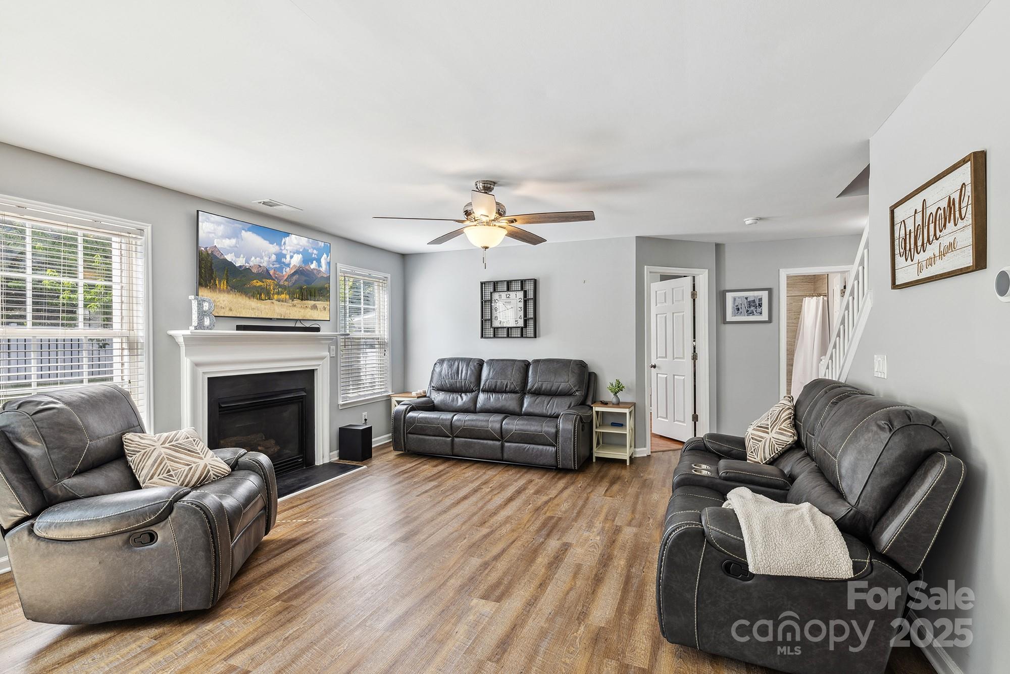 10815 Mountain Springs Drive