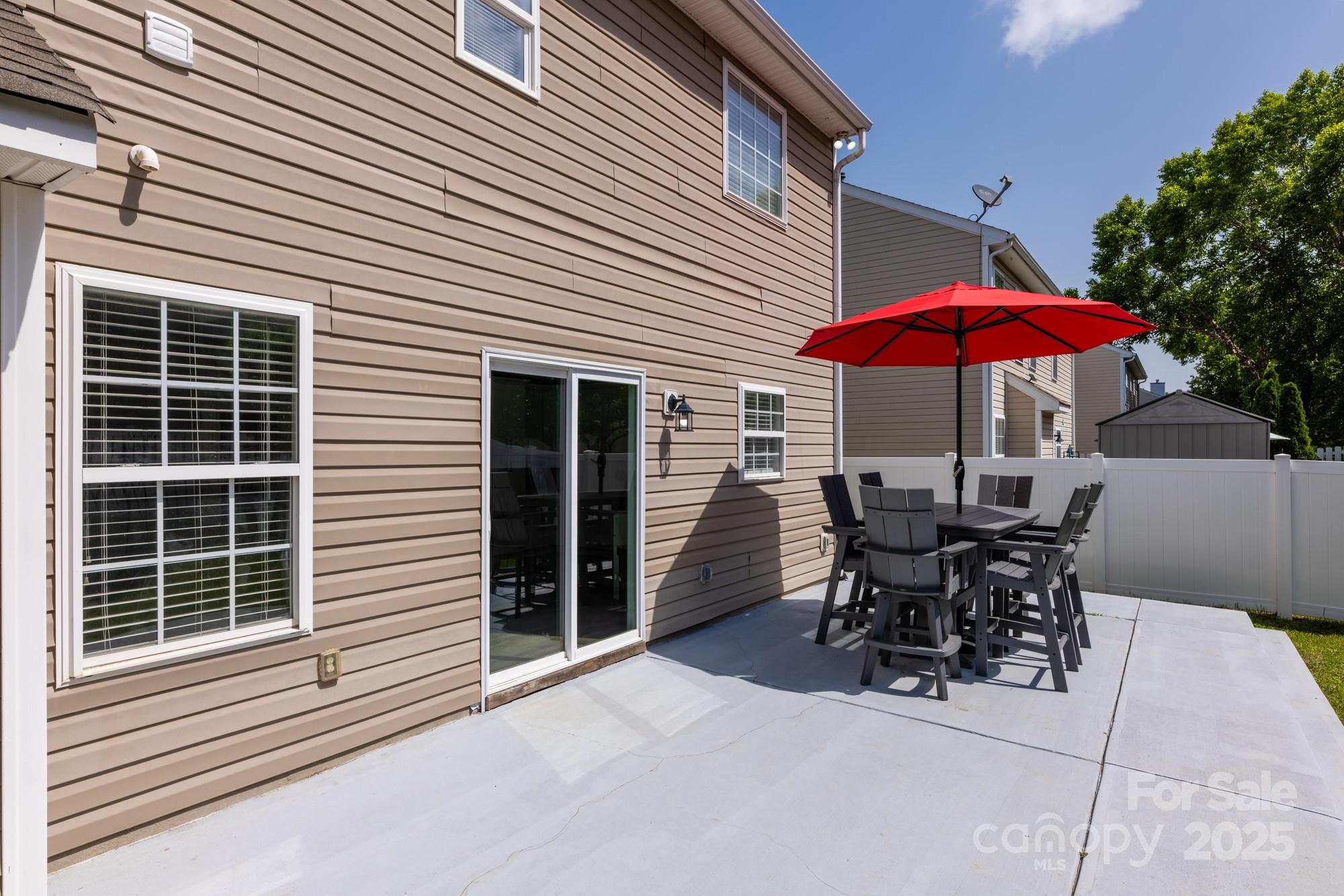 10815 Mountain Springs Drive