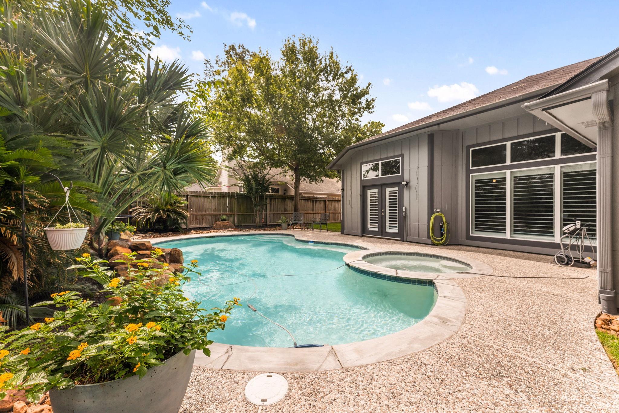 1915 Mercoal Drive