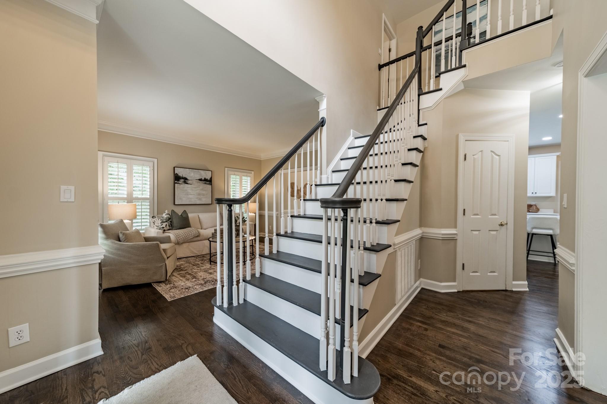 2907 Notchview Court