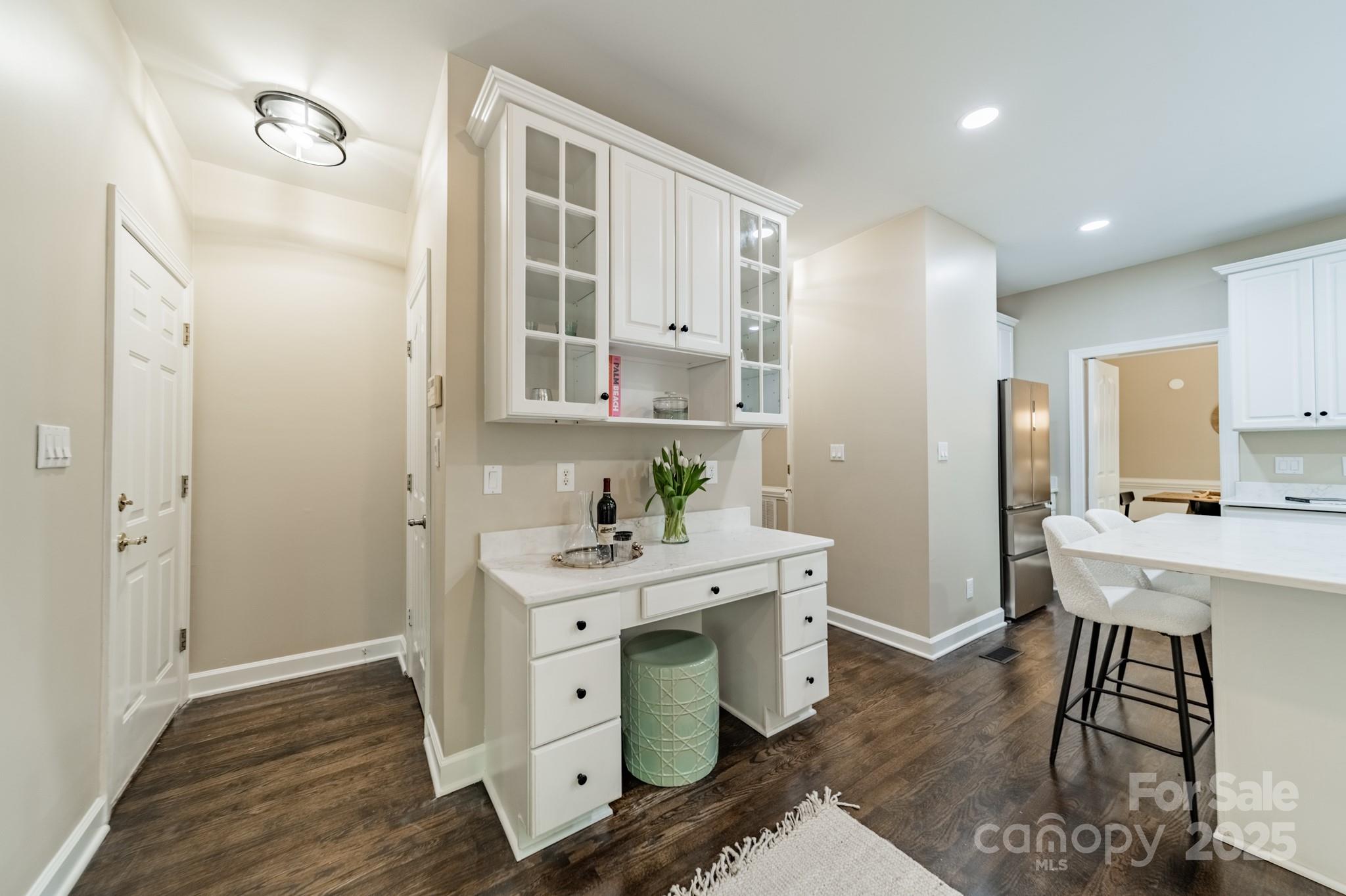 2907 Notchview Court