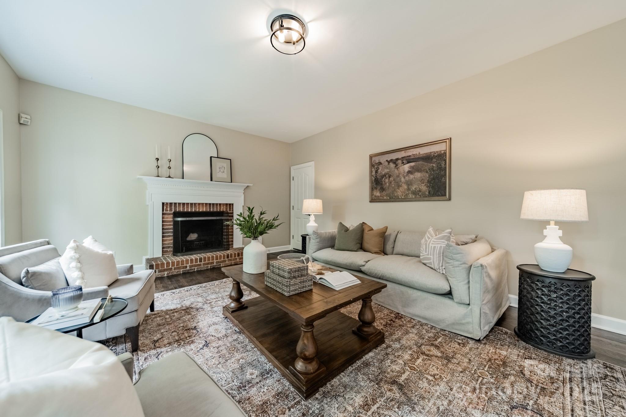 2907 Notchview Court