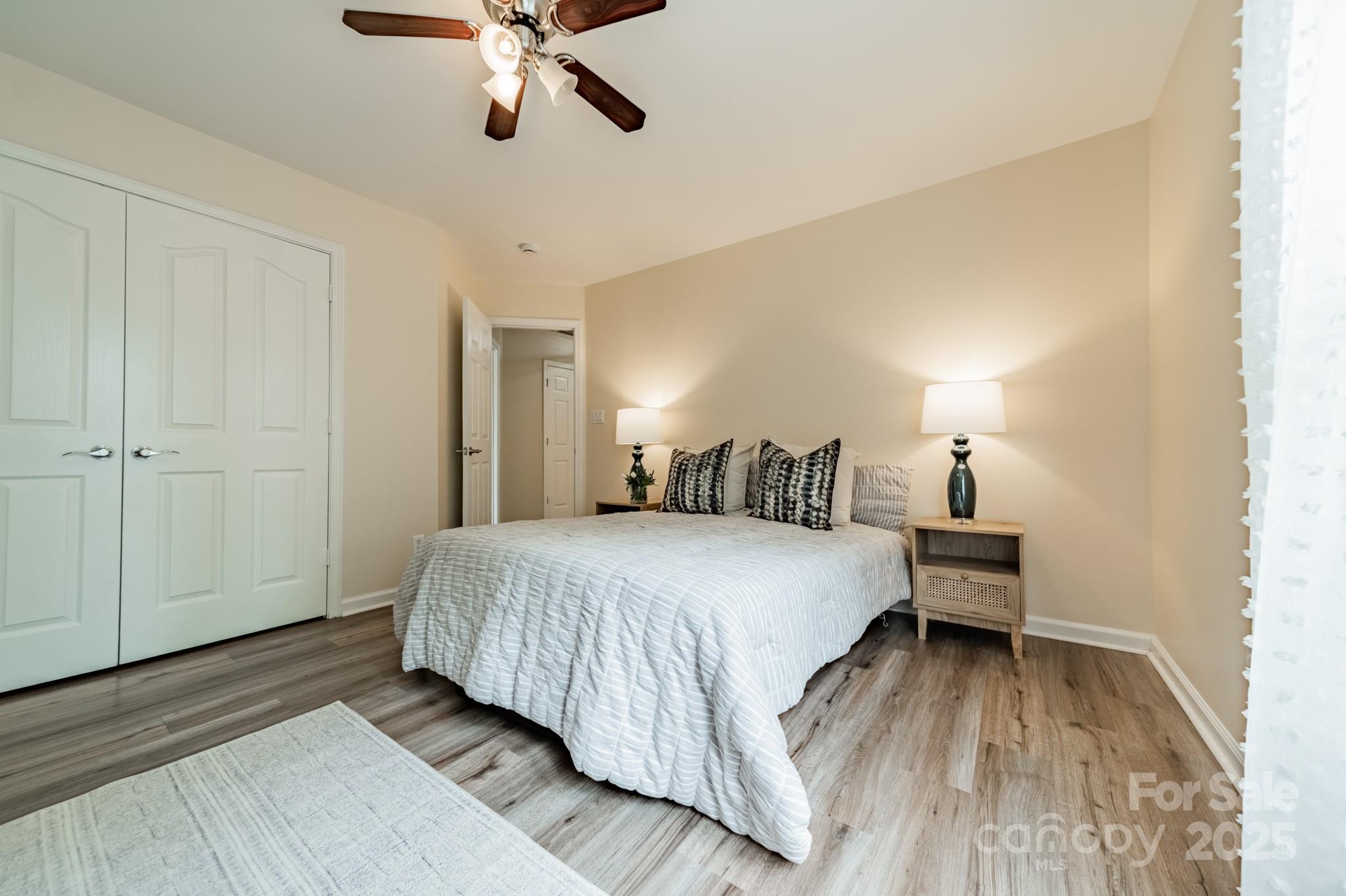 2907 Notchview Court