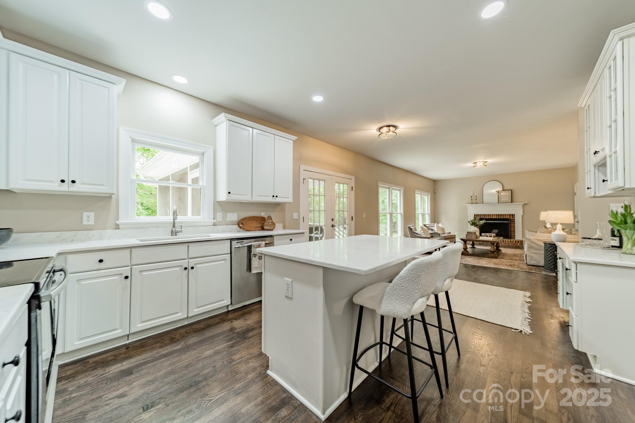 2907 Notchview Court
