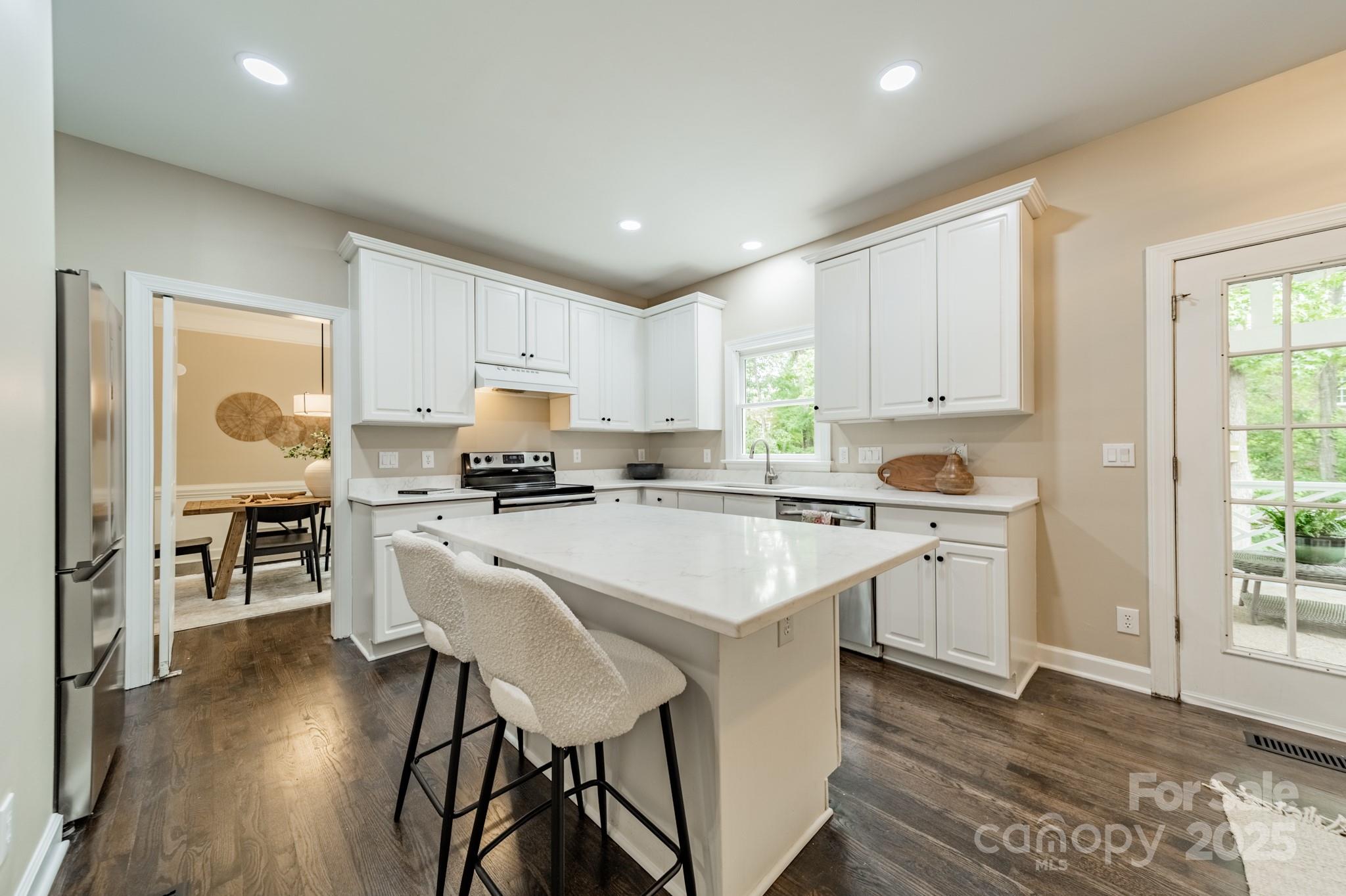 2907 Notchview Court