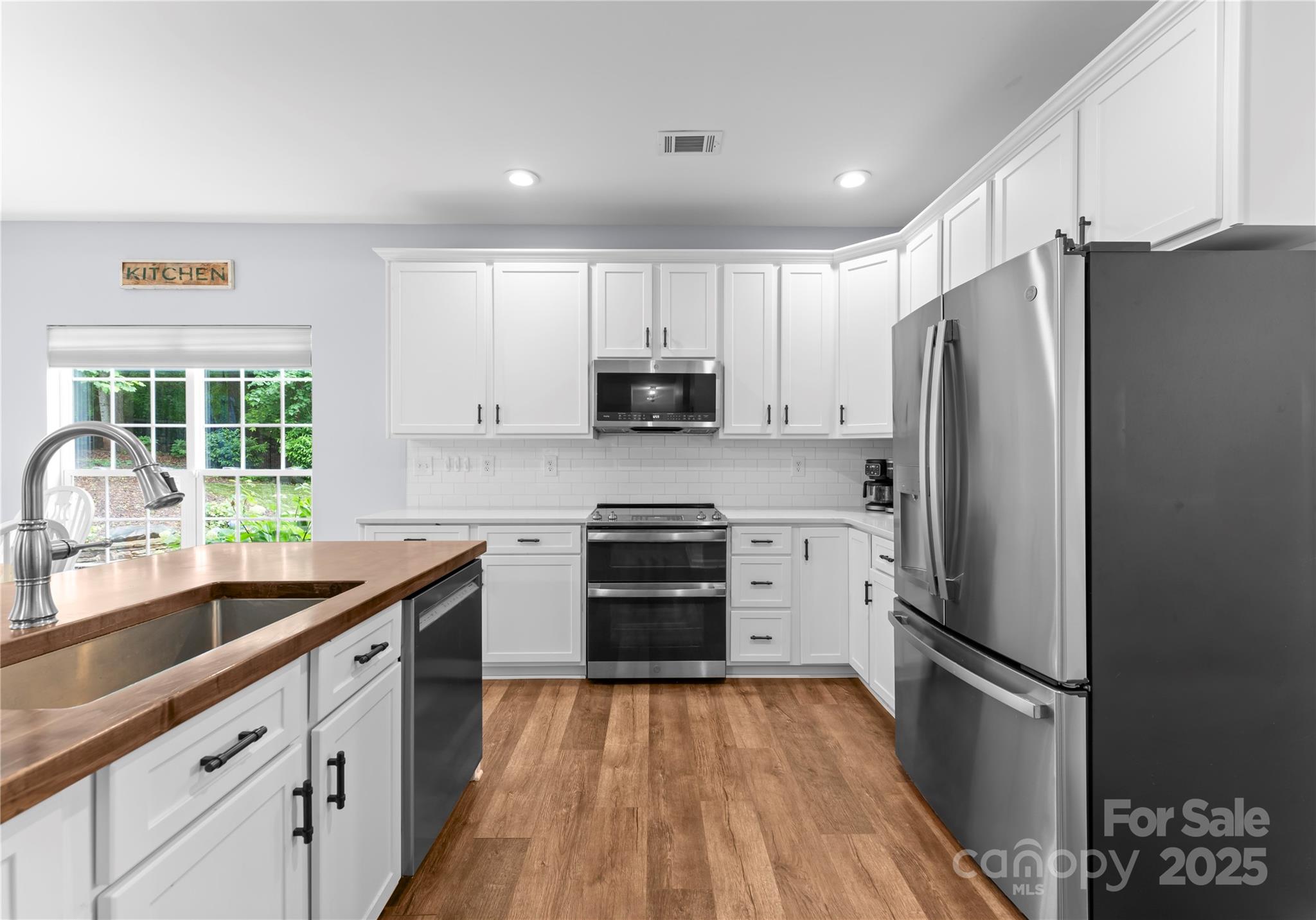 15301 Marsh Field Court