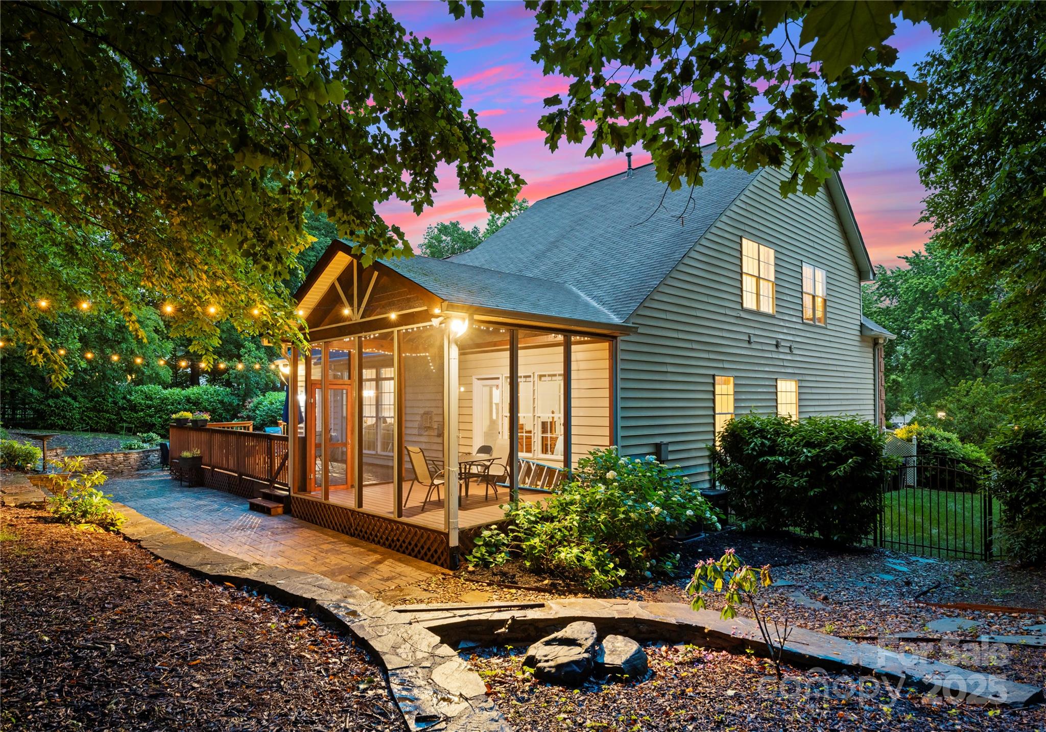 15301 Marsh Field Court